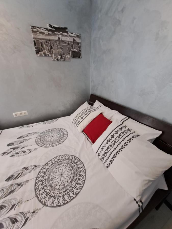 Львівські Апартаменти Extérieur photo